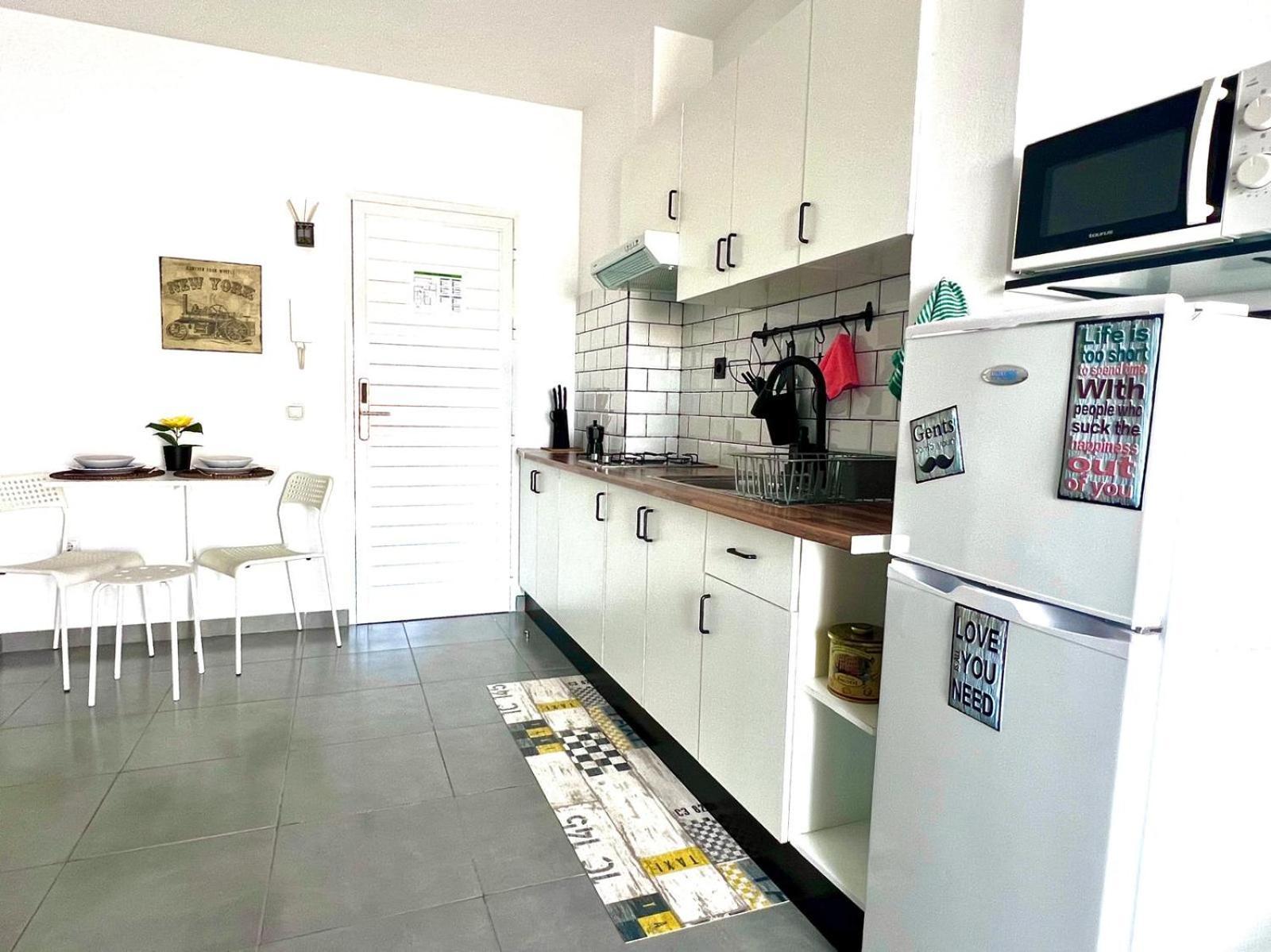Animos! Apartments - 10 Modern Apartments Near The City & Beach, Perfect For Nomads, Travellers, Families, Watersports! Santa Maria Esterno foto