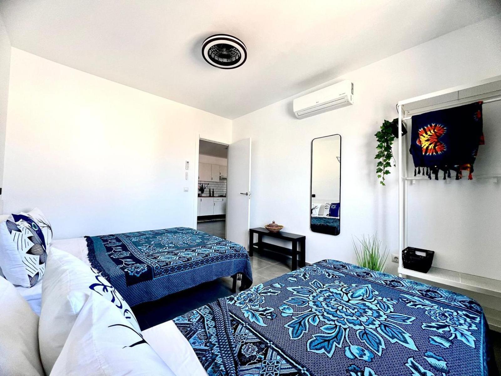 Animos! Apartments - 10 Modern Apartments Near The City & Beach, Perfect For Nomads, Travellers, Families, Watersports! Santa Maria Esterno foto